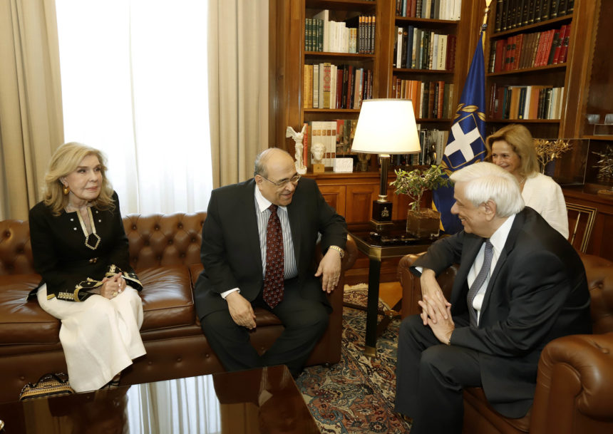 Μαριάννα Βαρδινογιάννη: Συνάντηση με τον Διευθυντή της Βιβλιοθήκης της Αλεξάνδρειας, Mostafa El Feki! | tlife.gr