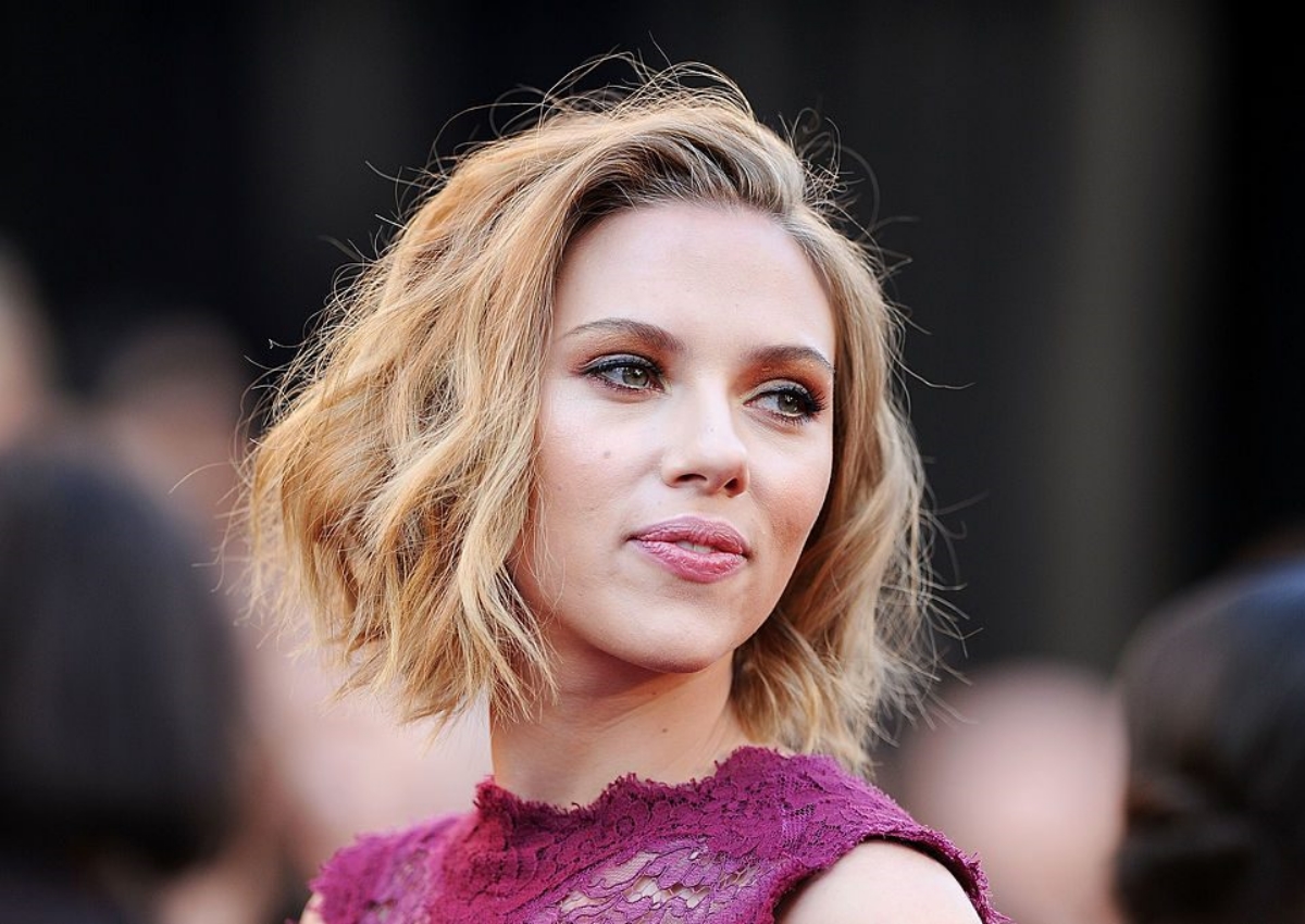 Scarlett Johansson: Μιλάει «ανοιχτά» για το διαζύγιο της!
