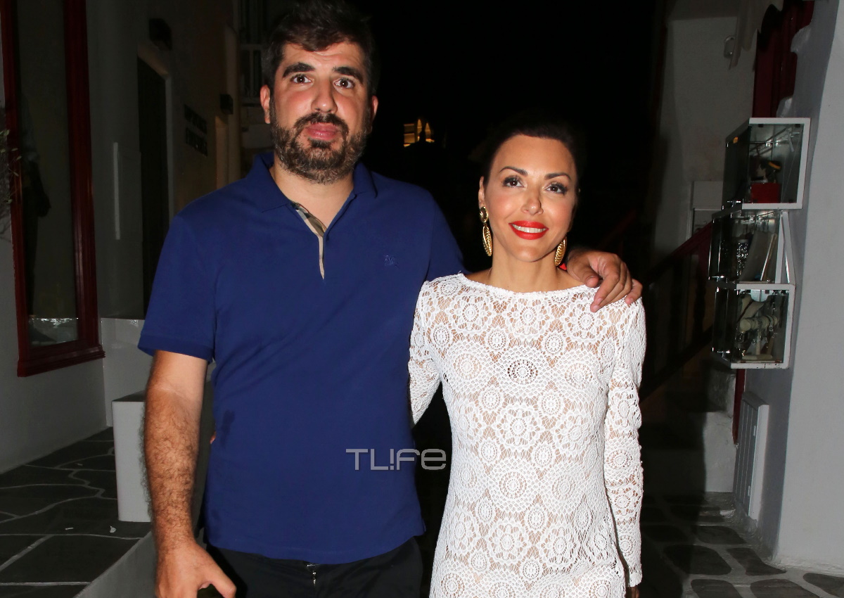 Σίσσυ Φειδά – Γιώργος Ανδρίτσος: Full in love στα σοκάκια της Μυκόνου! [pics]