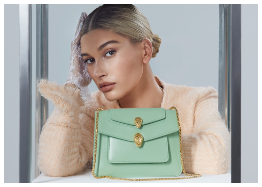 Η Hailey Baldwin είναι το πρόσωπο της νέας Alexander Wang x Bulgari συλλογής