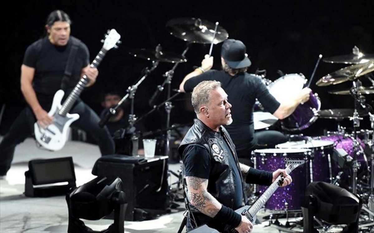 Metallica: Έκαναν δωρεά ύψους 250.000 ευρώ σε ογκολογικό παιδικό νοσοκομείο