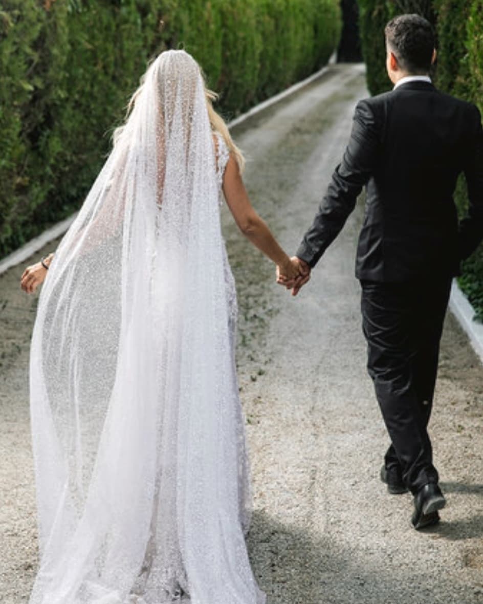 Έλενα Ράπτη: Παντρεύτηκε κρυφά τον αγαπημένο της! Φωτογραφίες
