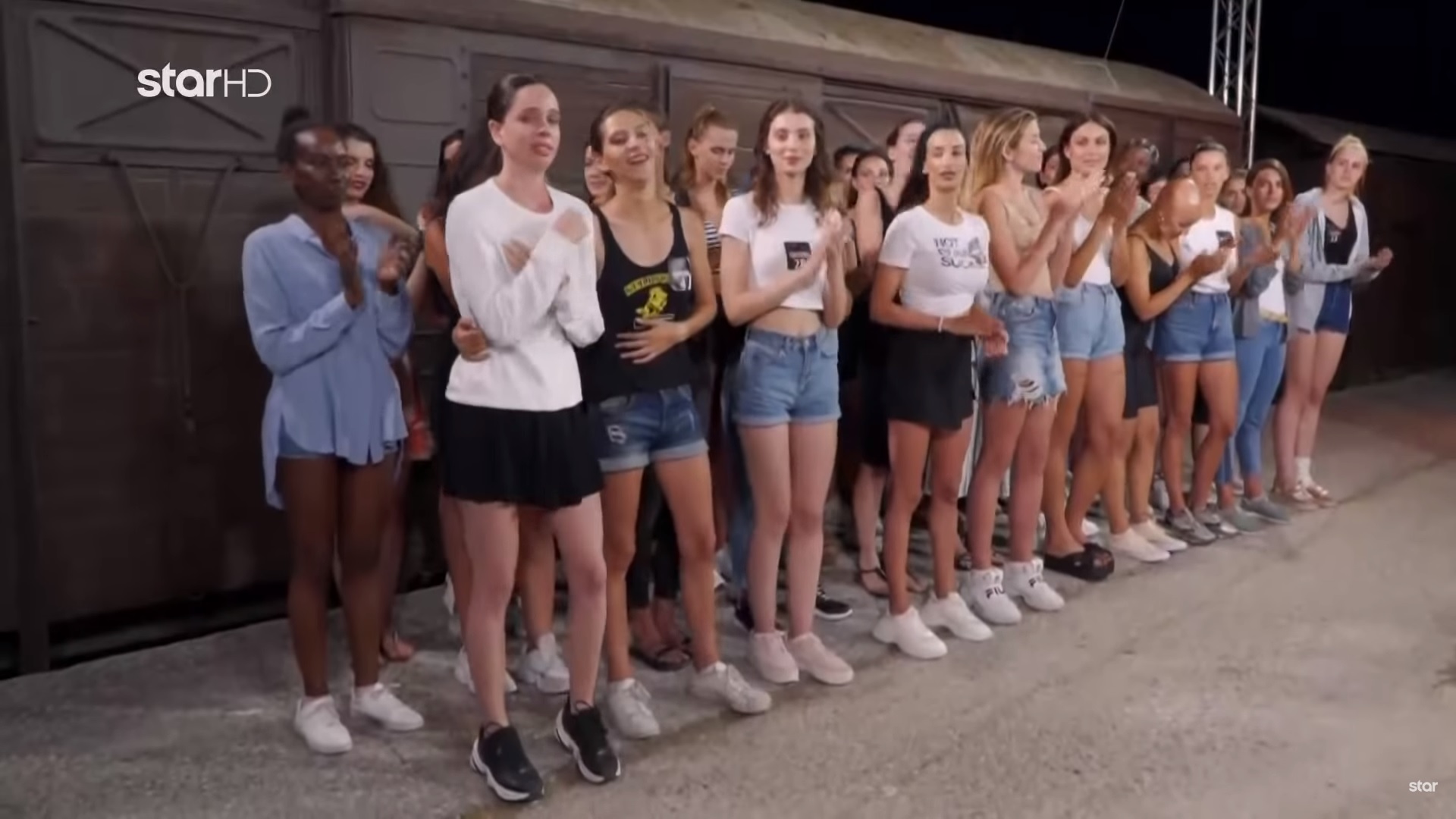 GNTM 2: Αυτά είναι τα 41 κορίτσια που περνούν στην επόμενη φάση! [video]