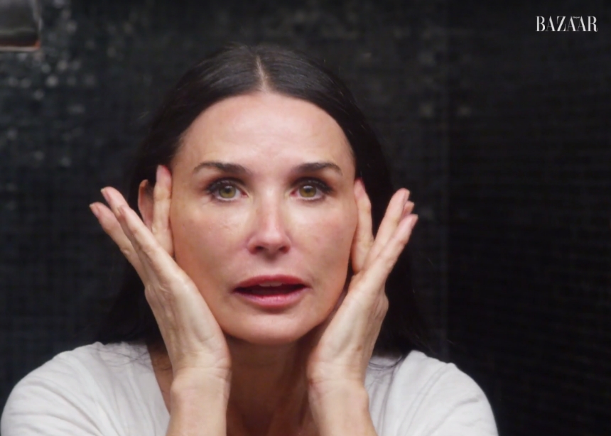 Η Demi Moore δείχνει το beauty routine της πριν πέσει για ύπνο!