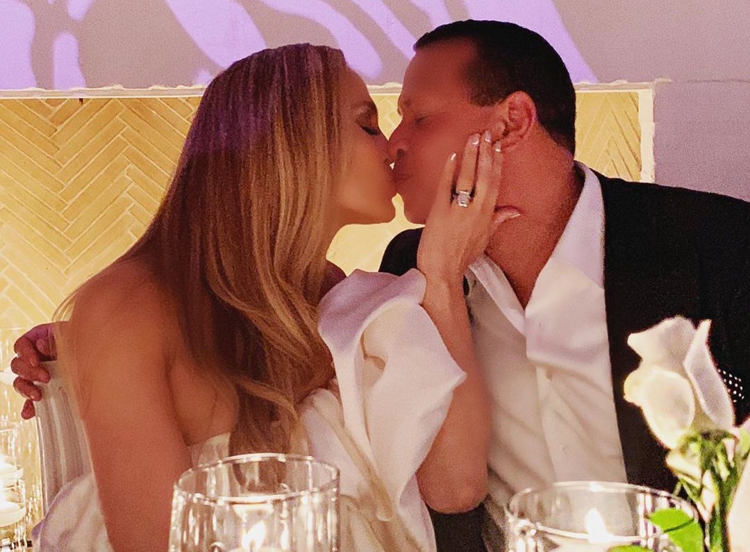 Jennifer Lopez – Alex Rodriguez: Το λαμπερό πάρτι αρραβώνων τους στο Los Angeles! [pics]