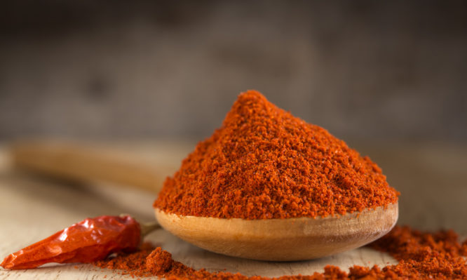 Βάζετε πάπρικα στο φαγητό; Δείτε τι κάνει στην υγεία σας