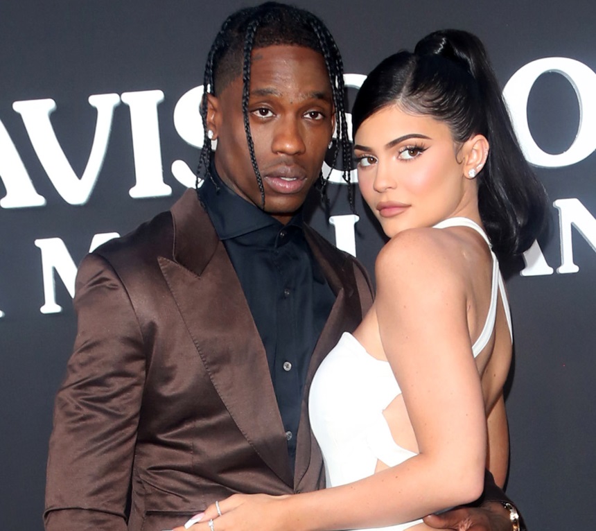 Kylie Jenner – Travis Scott: Η τελευταία δημόσια εμφάνισή τους, όπου φαίνονταν πιο ερωτευμένοι από ποτέ! [pics]