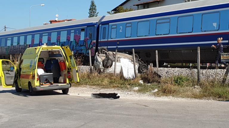 Τροχαίο δυστύχημα στα Τρίκαλα με μια νεκρή – ΙΧ συγκρούστηκε με τρένο