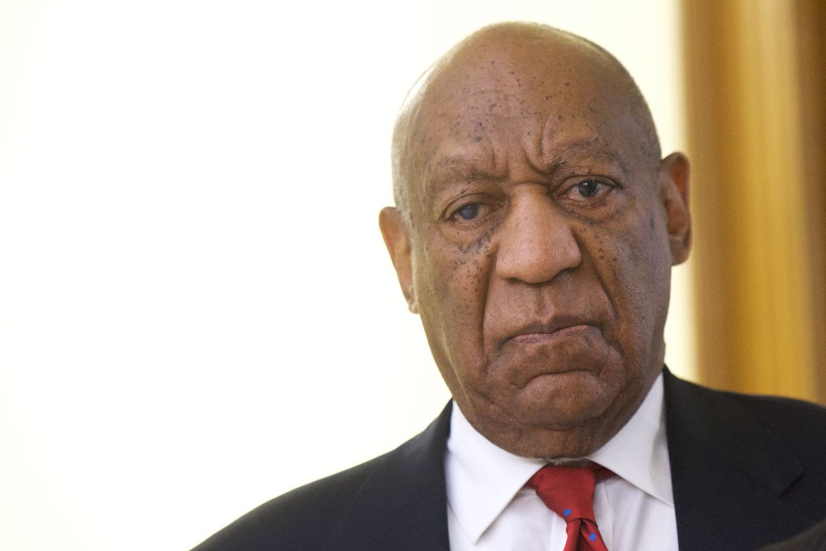 Bill Cosby: “Η δίκη μου για ναρκωτικά και σεξουαλική επίθεση ήταν «στημένη»”