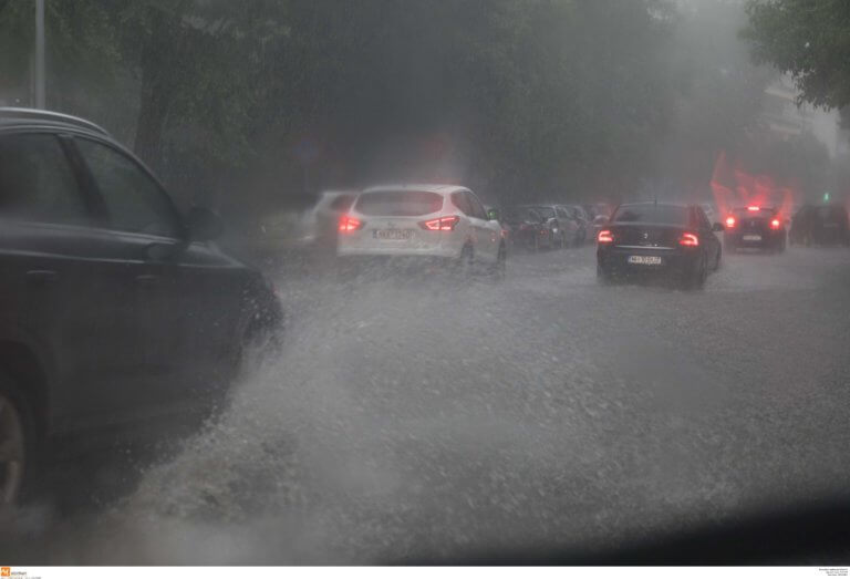 Καιρός σήμερα: Πού θα χτυπήσει η κακοκαιρία