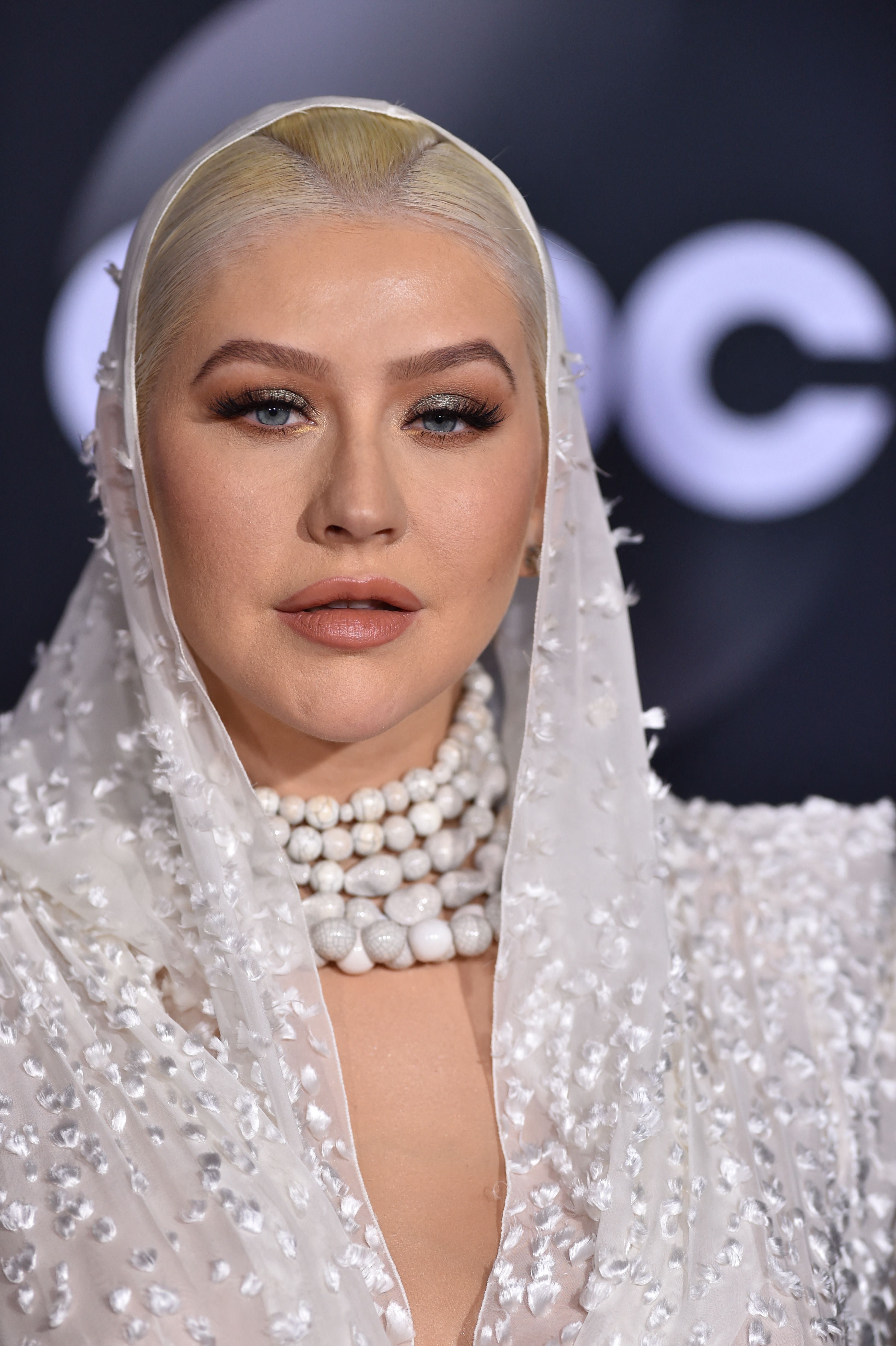 Μην χάσεις το μακιγιάζ της Christina Aguilera στα American Music Awards!