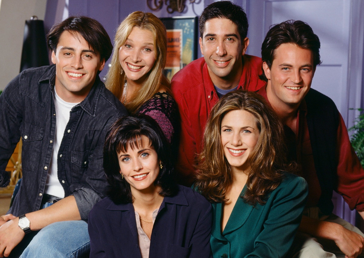 Οι θαυμαστές των “Friends” μπορούν να αποκτήσουν αντικείμενα και αναμνηστικά της σειράς!