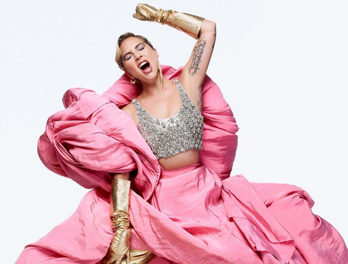 Lady Gaga: “Ο Bradley κι εγώ θέλαμε να πιστέψει ο κόσμος ότι ήμασταν ερωτευμένοι”