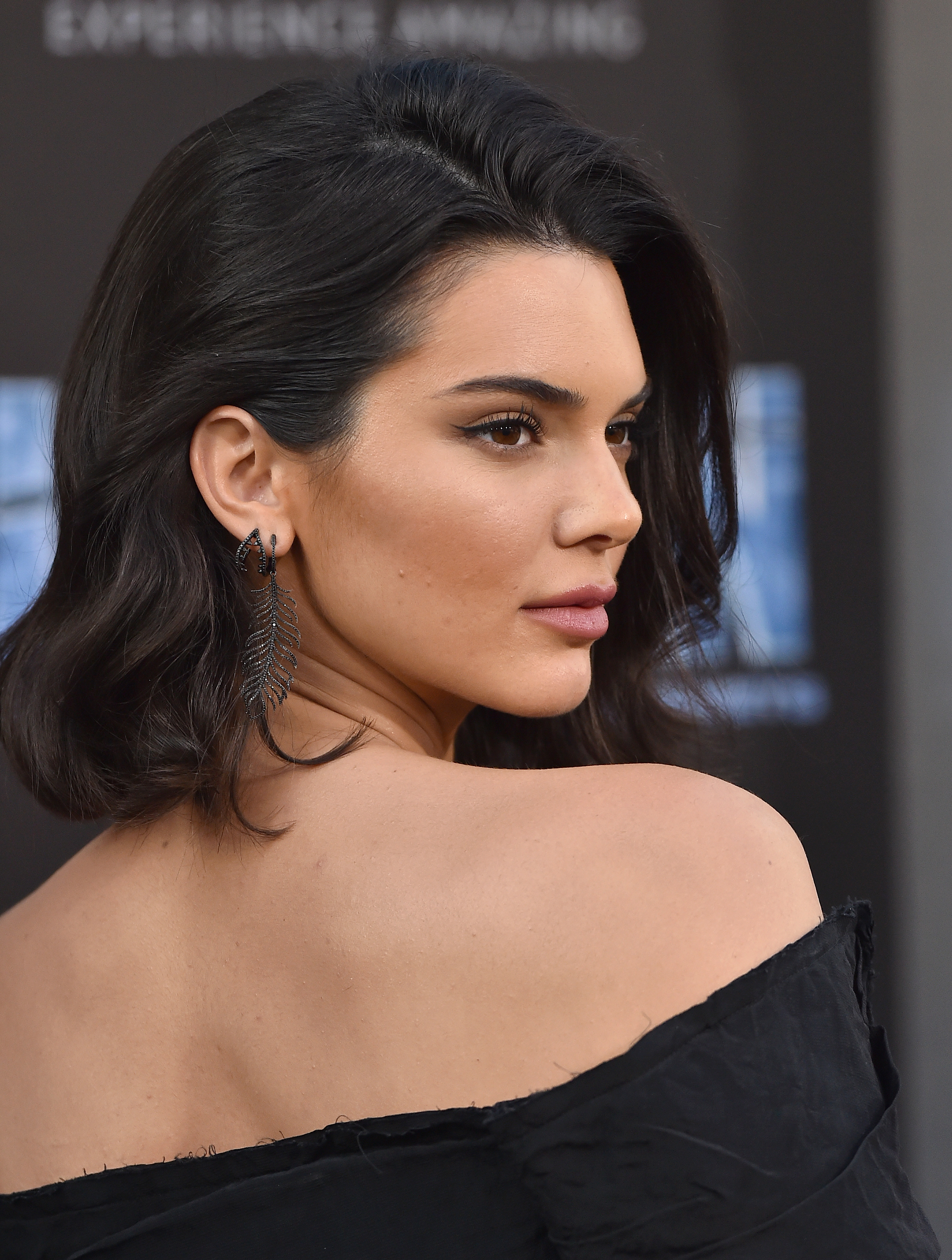 Η Kendall Jenner άλλαξε χρώμα στα μαλλιά της!