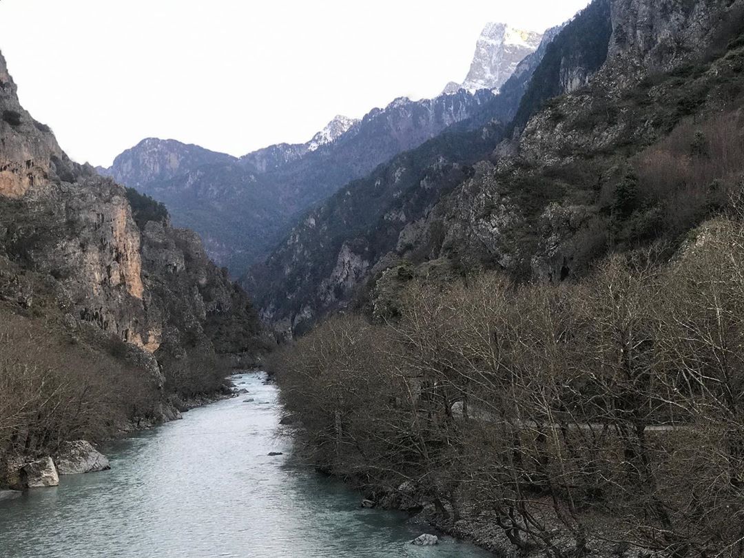 Γρηγόρης Αρναούτογλου - Νάνσυ Αντωνίου | Απόδραση στα Ιωάννινα - εικόνα 2