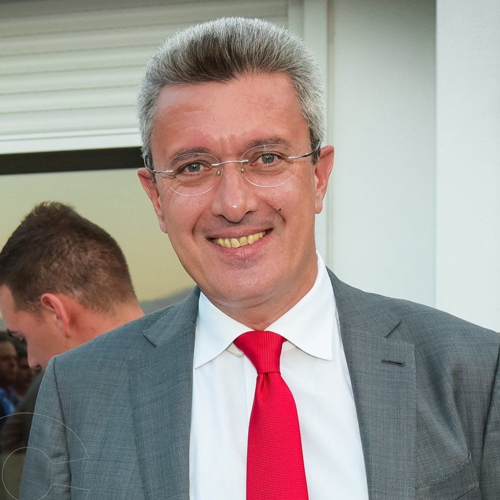 Nίκος Χατζηνικολάου: Η τρυφερή φωτογραφία με τον μεγάλο του γιο που έχει γενέθλια!