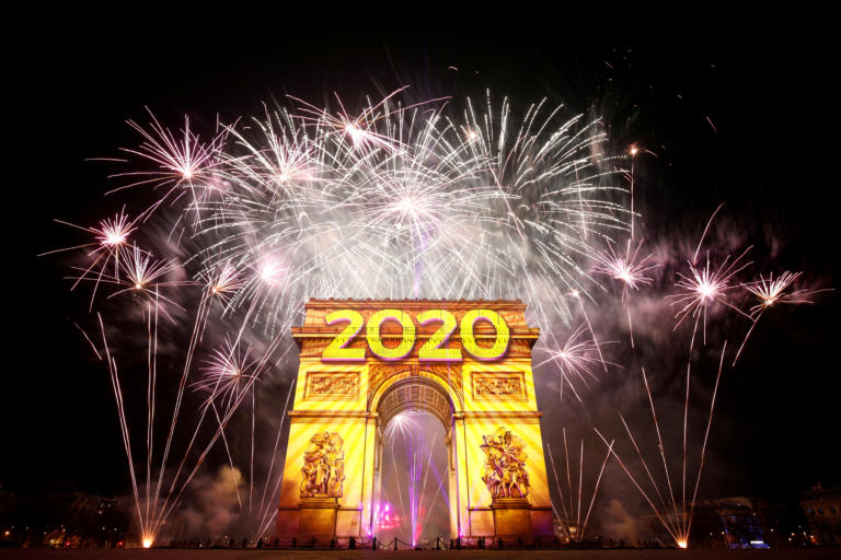 Πώς υποδέχθηκε ο πλανήτης το 2020! Φωτογραφίες και βίντεο