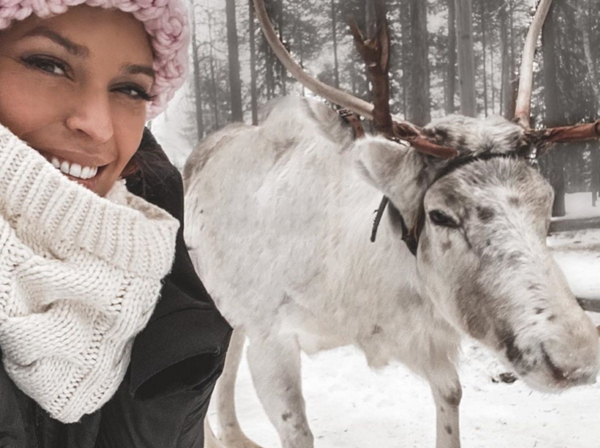 Σίσσυ Χρηστίδου: Το ταξίδι στη χιονισμένη Φιλανδία συνεχίζεται! Εντυπωσιακές εικόνες
