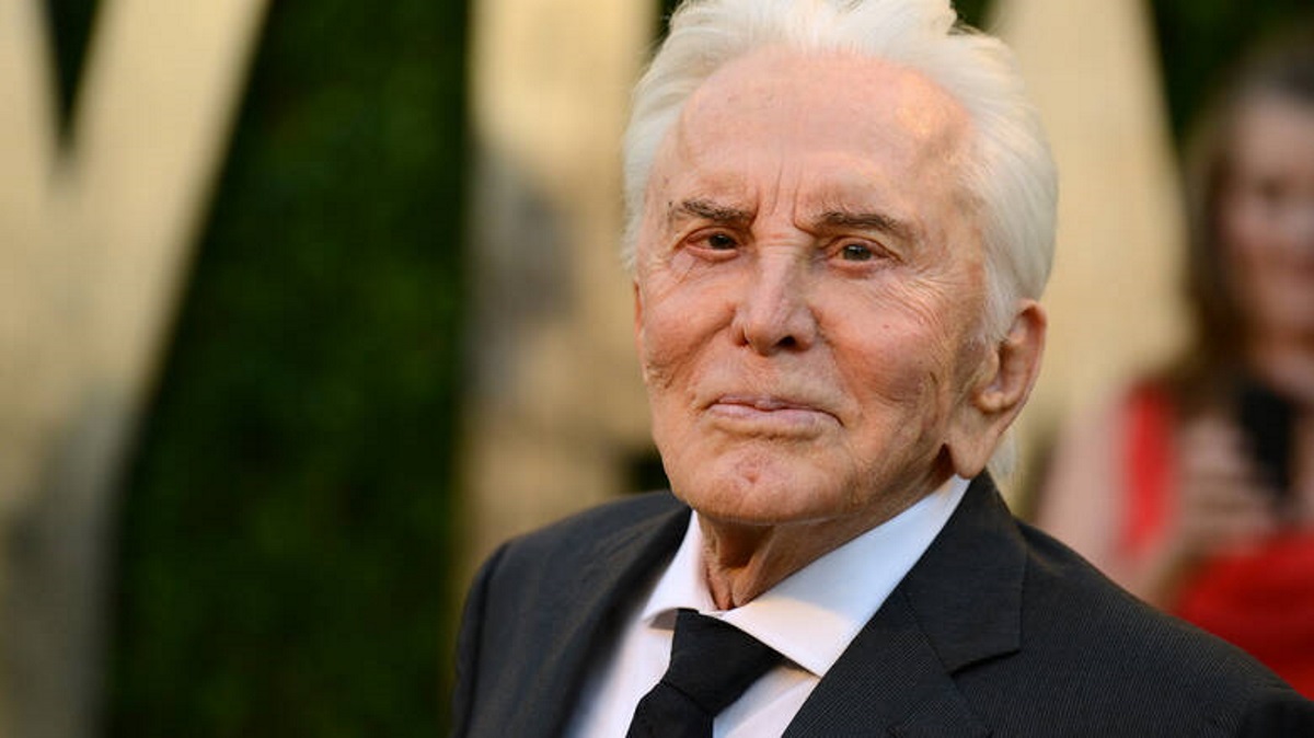 Πέθανε ο σπουδαίος ηθοποιός Kirk Douglas σε ηλικία 103 ετών