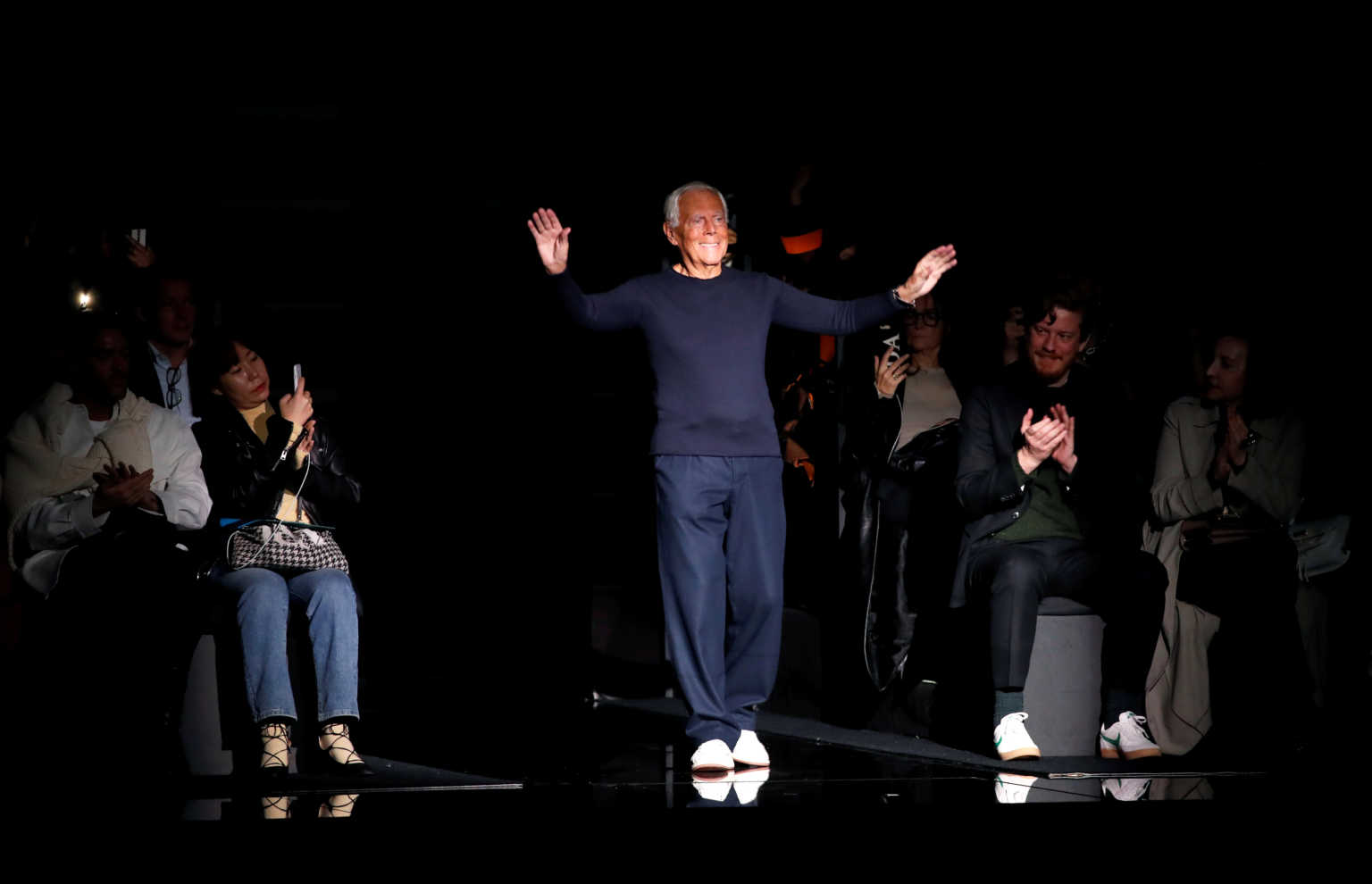 Giorgio Armani: Επίδειξη μόδας πίσω από… κλειστές πόρτες λόγω κοροναϊού!