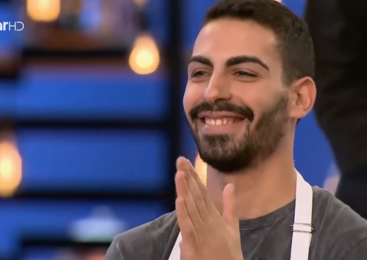 MasterChef 4: Χαμός με τον Σταύρο από την Κύπρο! Η κίνηση που εξόργισε τους συμπαίκτες! [video]