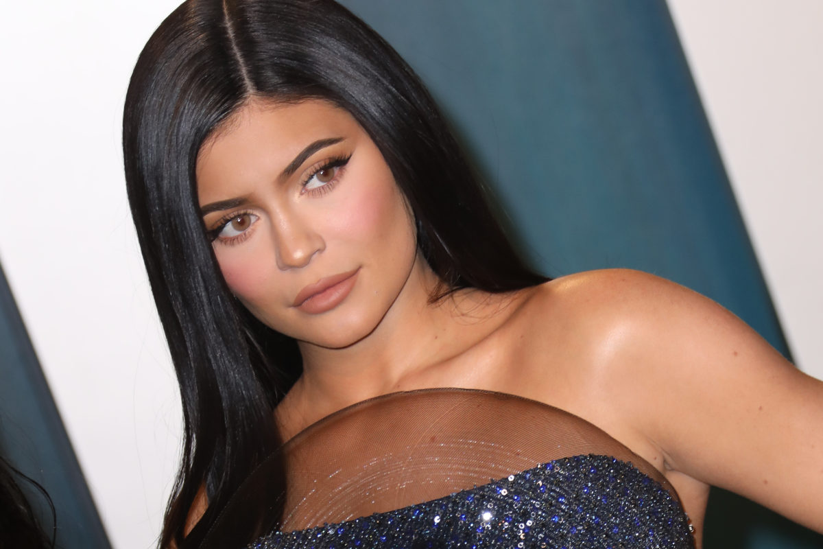 Τα νέα bronde μαλλιά της Kylie Jenner ΔΕΝ είναι περούκα! - TLIFE