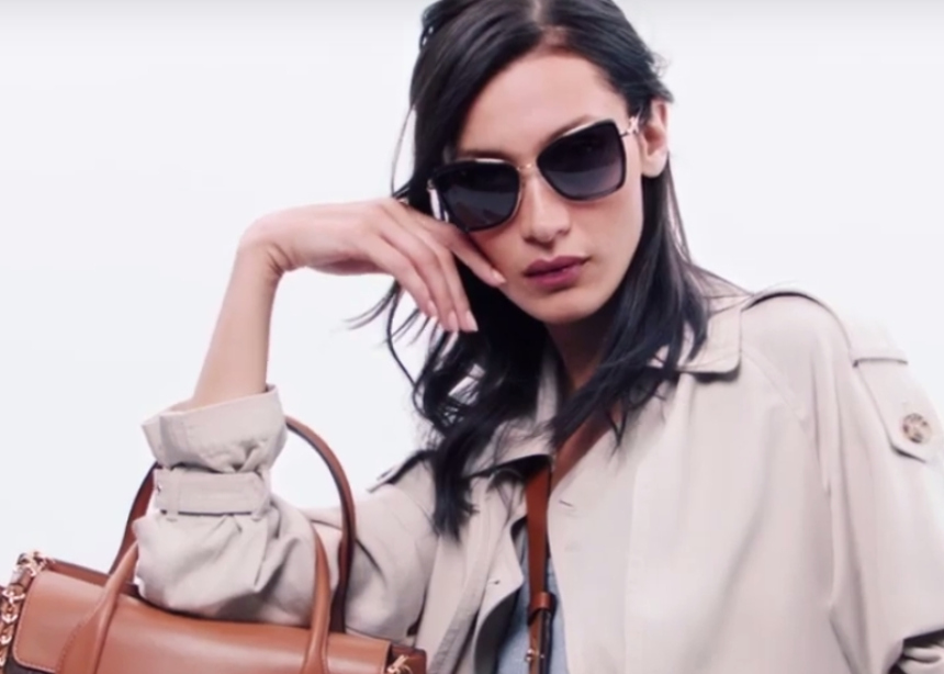 Η Bella Hadid στο νέο campaign video του Μichael Kors