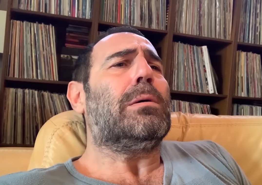 Αντώνης Κανάκης: Το trailer που γύρισε με την κόρη του για το “Ράδιο Αρβύλα” θα σε κάνει να… λιώσεις!