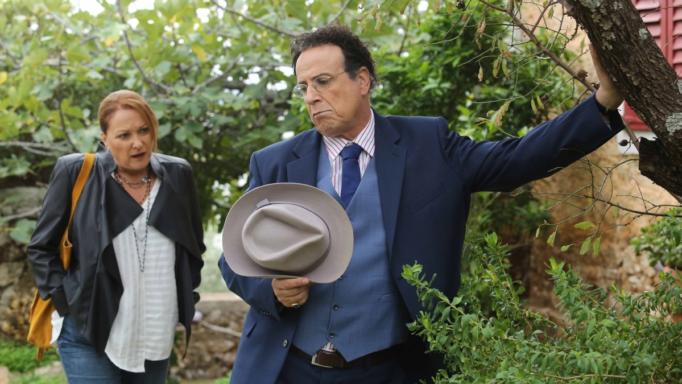 Ο κορονοϊός κλείνει και το “Καφέ της Χαράς” – Tι δήλωσε ο Χάρης Ρώμας