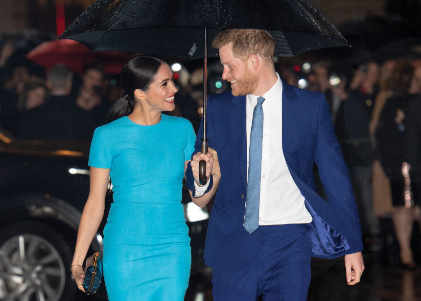 Η πρώτη εμφάνιση της Meghan Markle μετά το Megxit! Δες τι φόρεσε