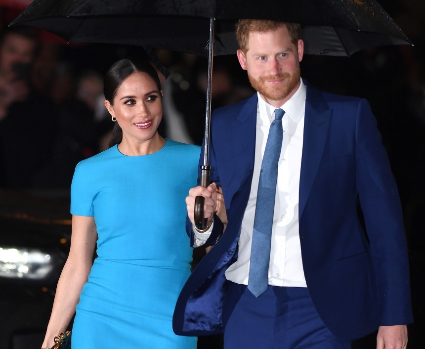 Πρίγκιπας Harry – Meghan Markle: Επέστρεψαν μαζί στο Λονδίνο! Πιο λαμπερή από ποτέ η δούκισσα του Sussex [pics]