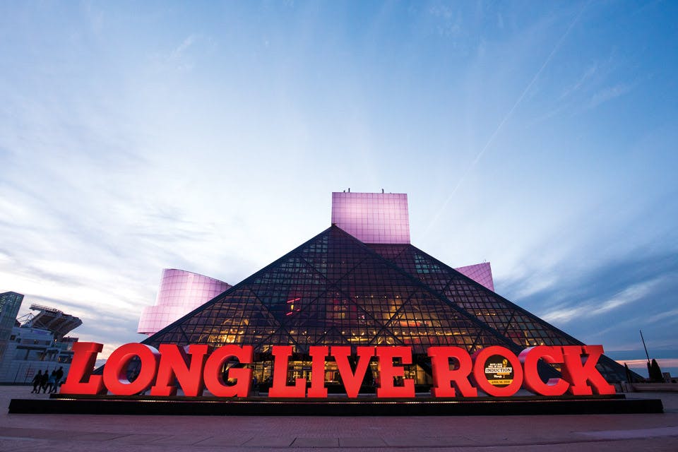 Αναβάλλεται και η ετήσια τελετή του Rock and Roll Hall of Fame!