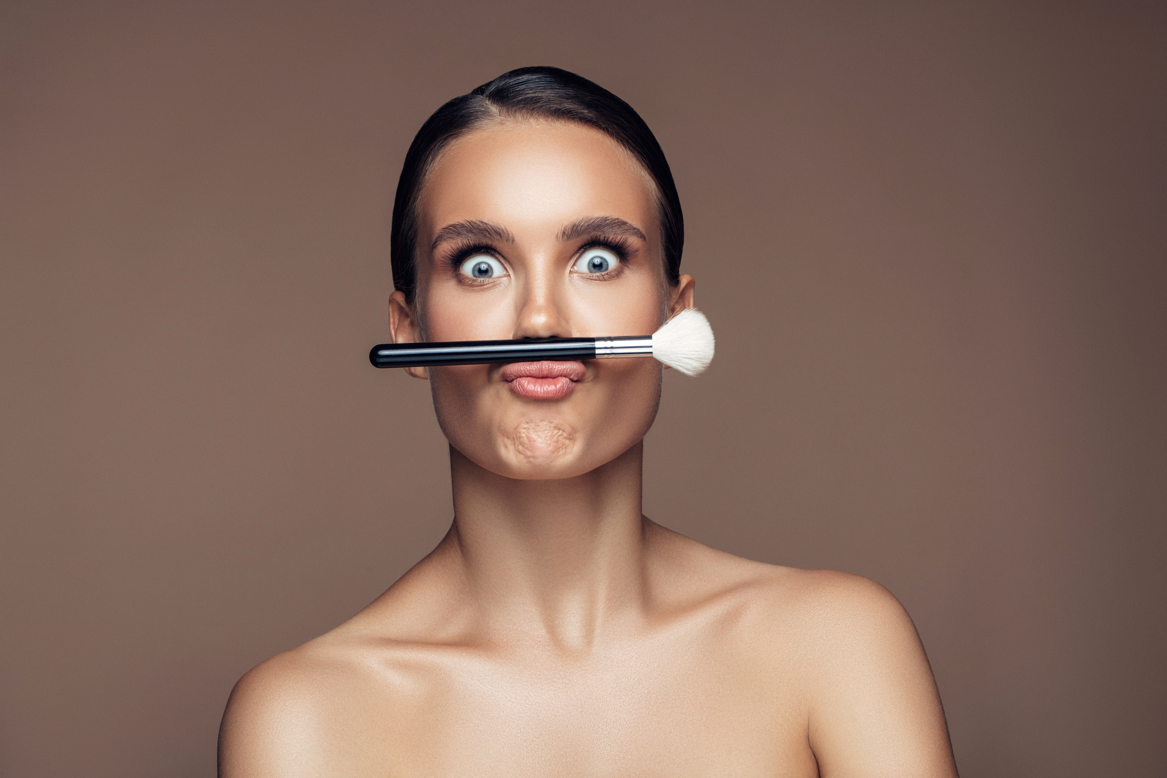 To brush challenge είναι το νέο απολαυστικό beauty challenge στο TikTok!