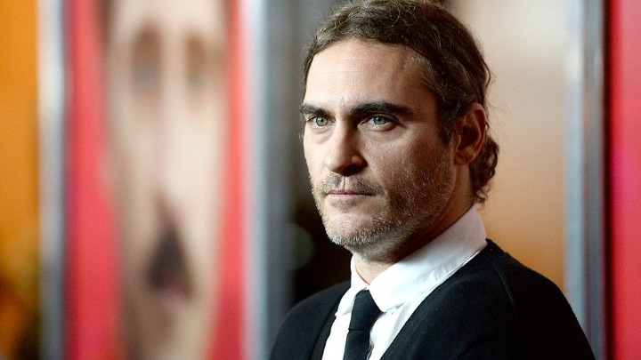 Joaquin Phoenix: «Δεν κάνω ανάγνωση σεναρίου. Η δουλειά σου δεν είναι να θυμάσαι τα λόγια»