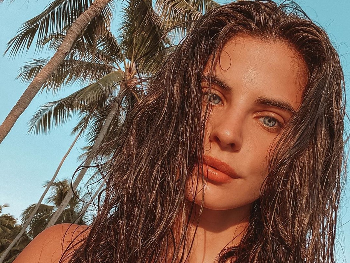 Χριστίνα Μπόμπα: Υποδέχτηκε το καλοκαίρι με μια βαρκάδα στη θάλασσα! [pic]