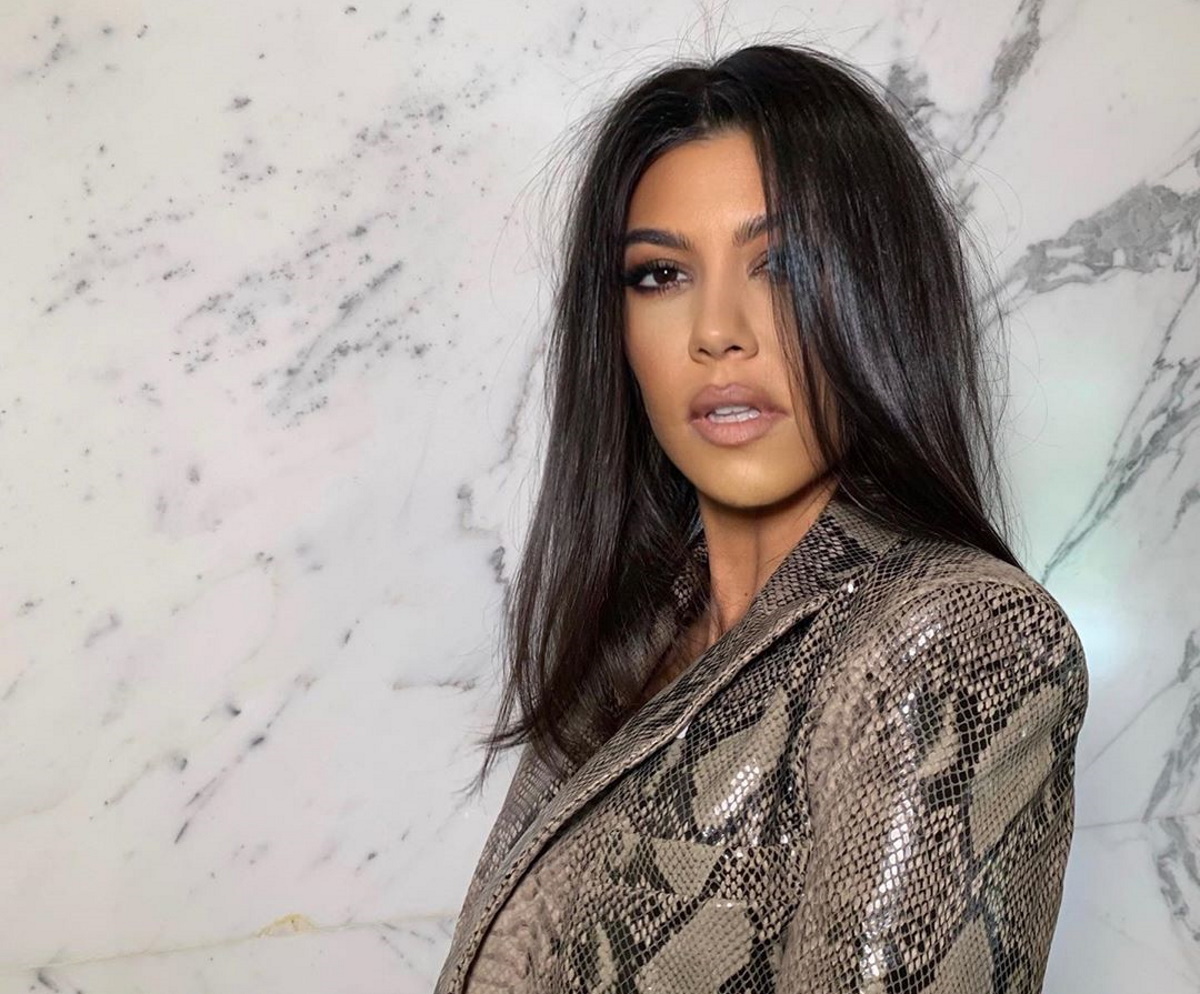 Kourtney Kardashian: Η πληρωμένη της απάντηση στις φήμες ότι είναι ξανά έγκυος!