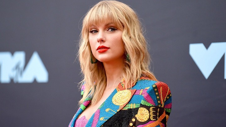 Η συναυλία της Taylor Swift στο Παρίσι θα προβληθεί στην τηλεόραση!