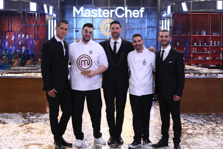 MasterChef 4: Οι πρωταγωνιστές του μεγάλου τελικού ποζάρουν στην κάμερα! [pics]