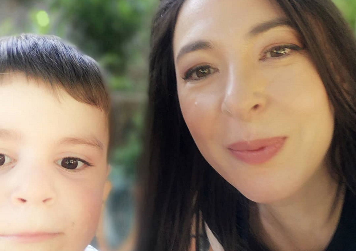Αλίκη Κατσαβού: Χορεύει στο Tik Tok μαζί με τον 4χρονο γιο της, Φοίβο – Βίντεο