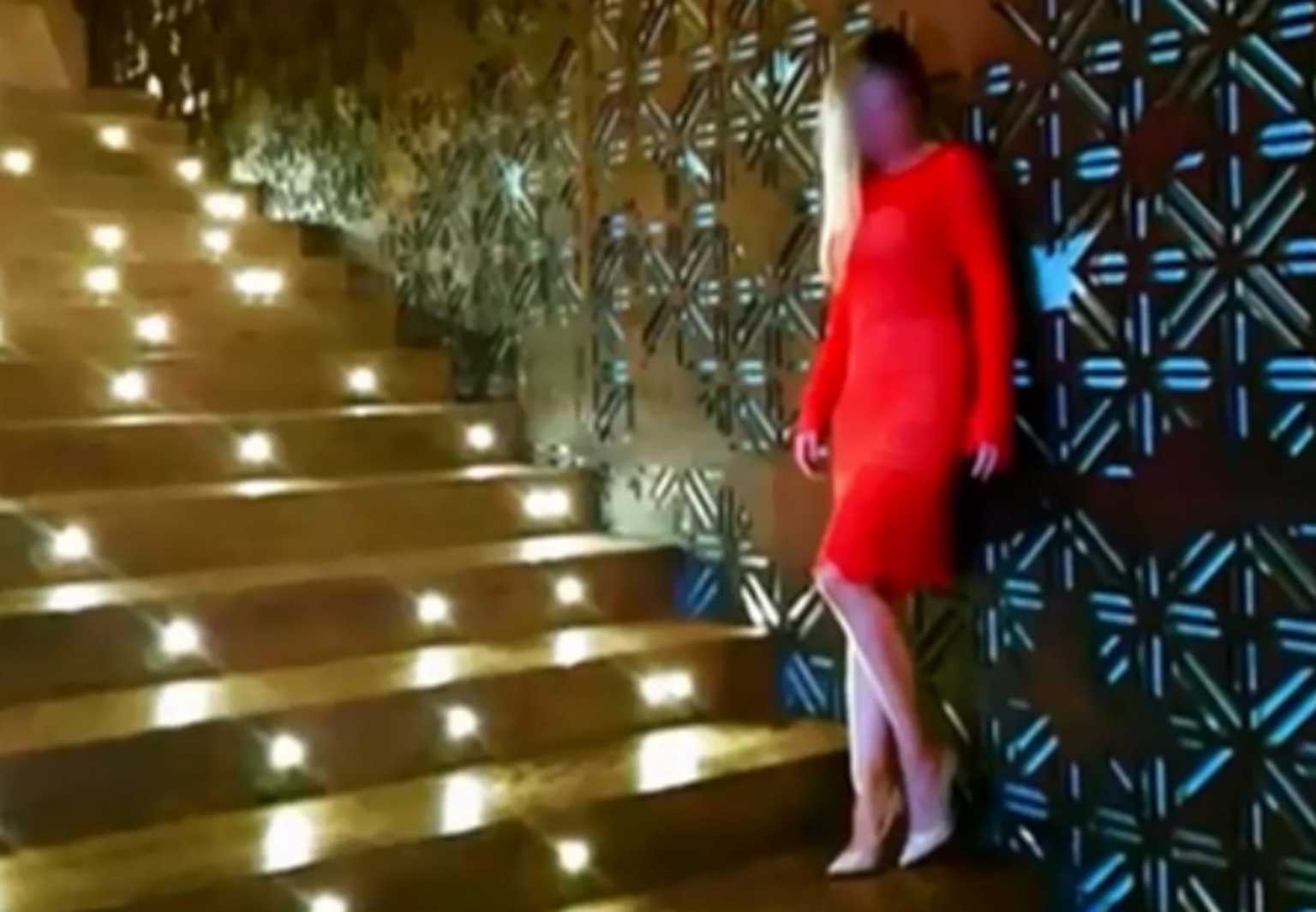 Επίθεση με βιτριόλι: Η κατάθεση της οδηγού ταξί ρίχνει φως! Η περούκα, η καμπαρντίνα και τα χοντρά γάντια