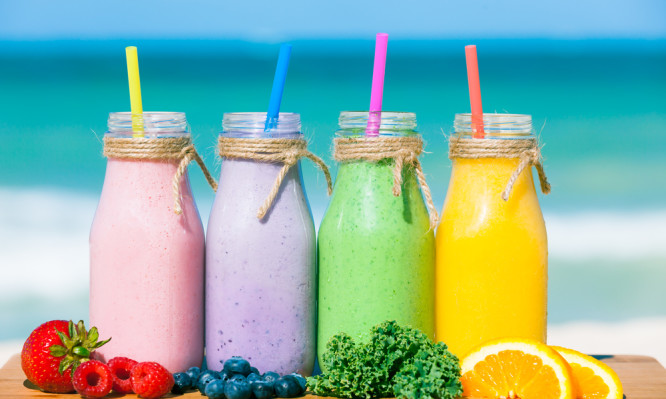 Δροσερά smoothies με κάτω από 190 θερμίδες!