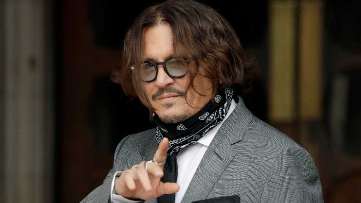 Οι υπάλληλοι του Johnny Depp στο πλευρό του Αμερικανού ηθοποιού