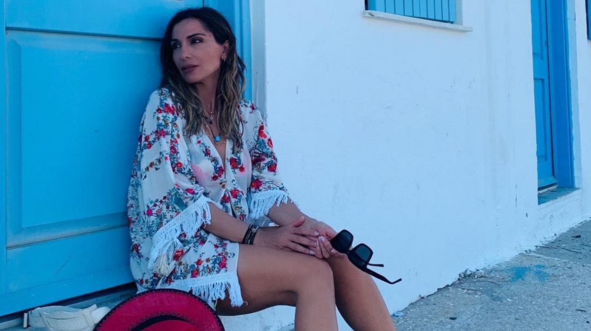 Δέσποινα Βανδή: Το επαγγελματικό ταξίδι στην Κύθνο και οι ξέγνοιαστες στιγμές της [pics]