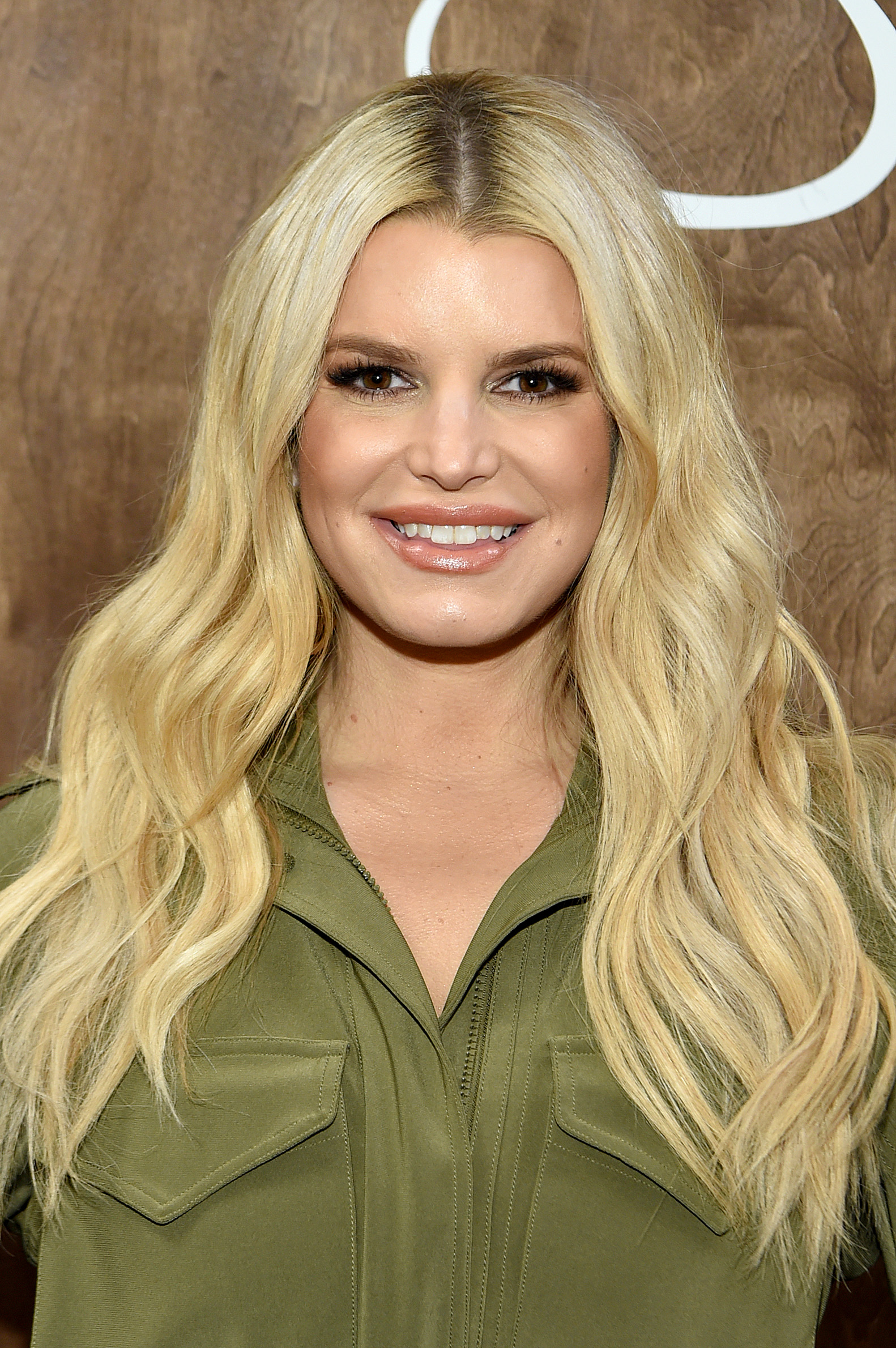 Αντίθετα με αυτά που μπορεί να πίστευες, η Jessica Simpson δεν έκανε και δεν θα κάνει ποτέ botox!