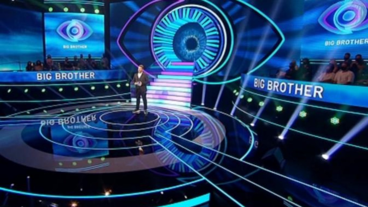 Το Big Brother έκανε πρεμιέρα στον ΣΚΑΪ – Ο Χάρης Βαρθακούρης καλωσόρισε τους τηλεθεατές και μπήκε στο σπίτι