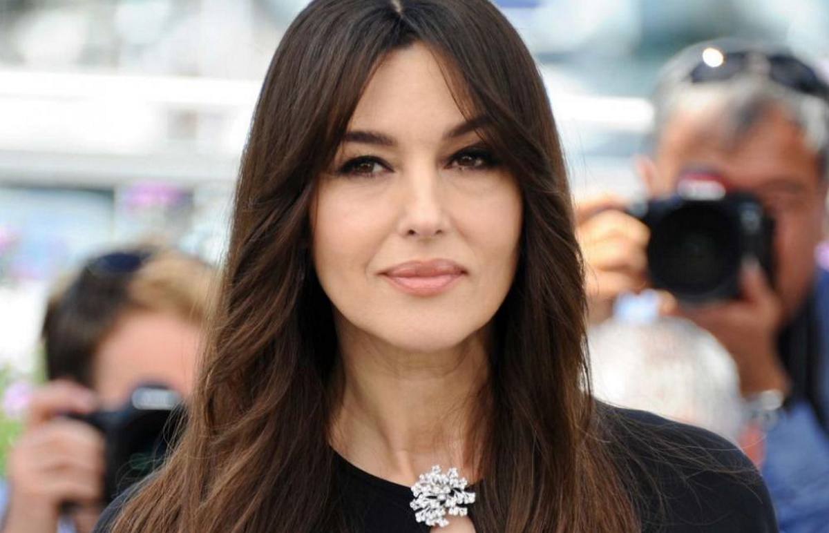 Sthn A8hna H Monica Bellucci Fwtografies