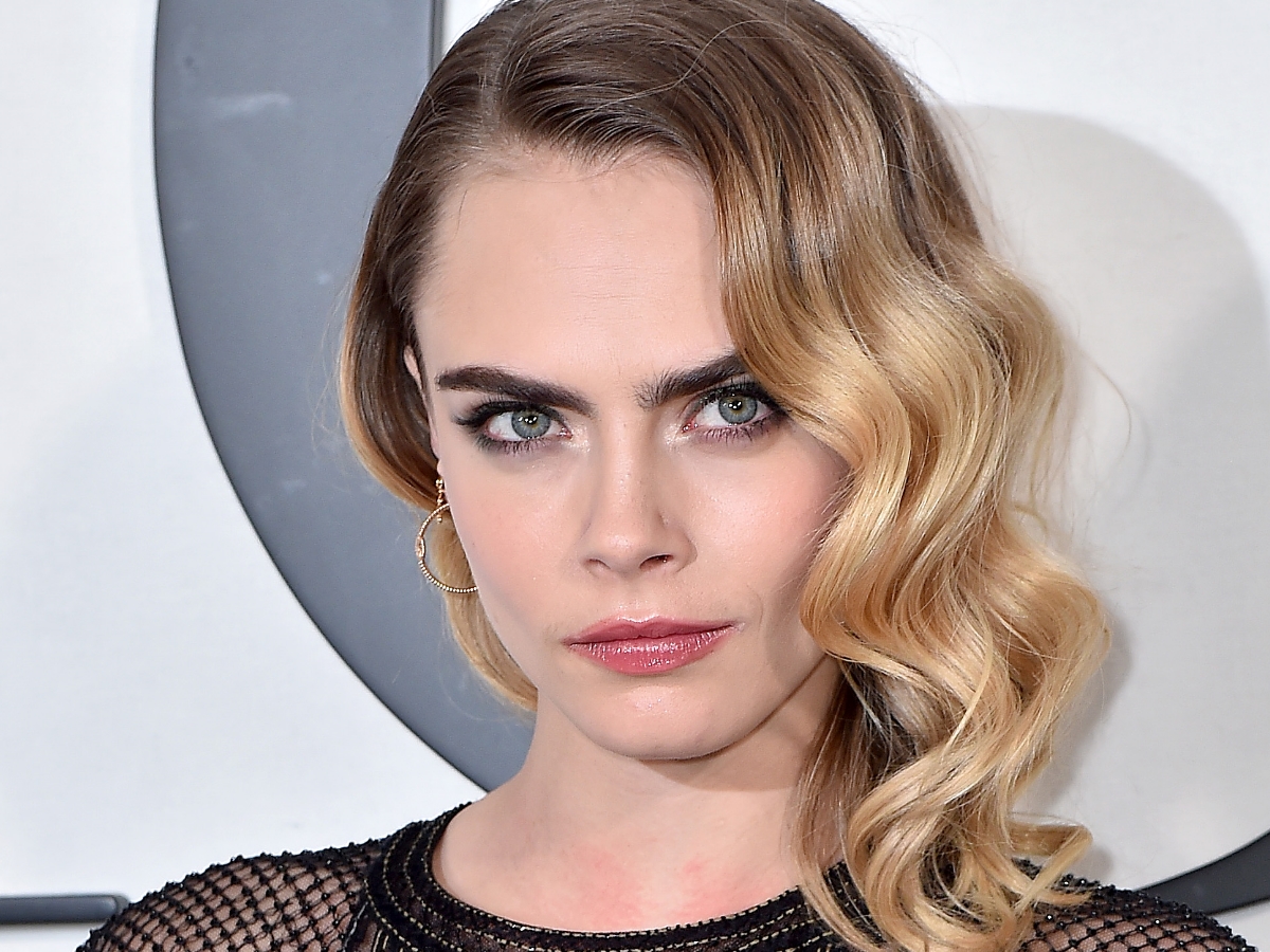 Η Cara Delevingne και η Charlize Theron ενθαρρύνουν τις γυναίκες μέσα από το νέο project του Dior!