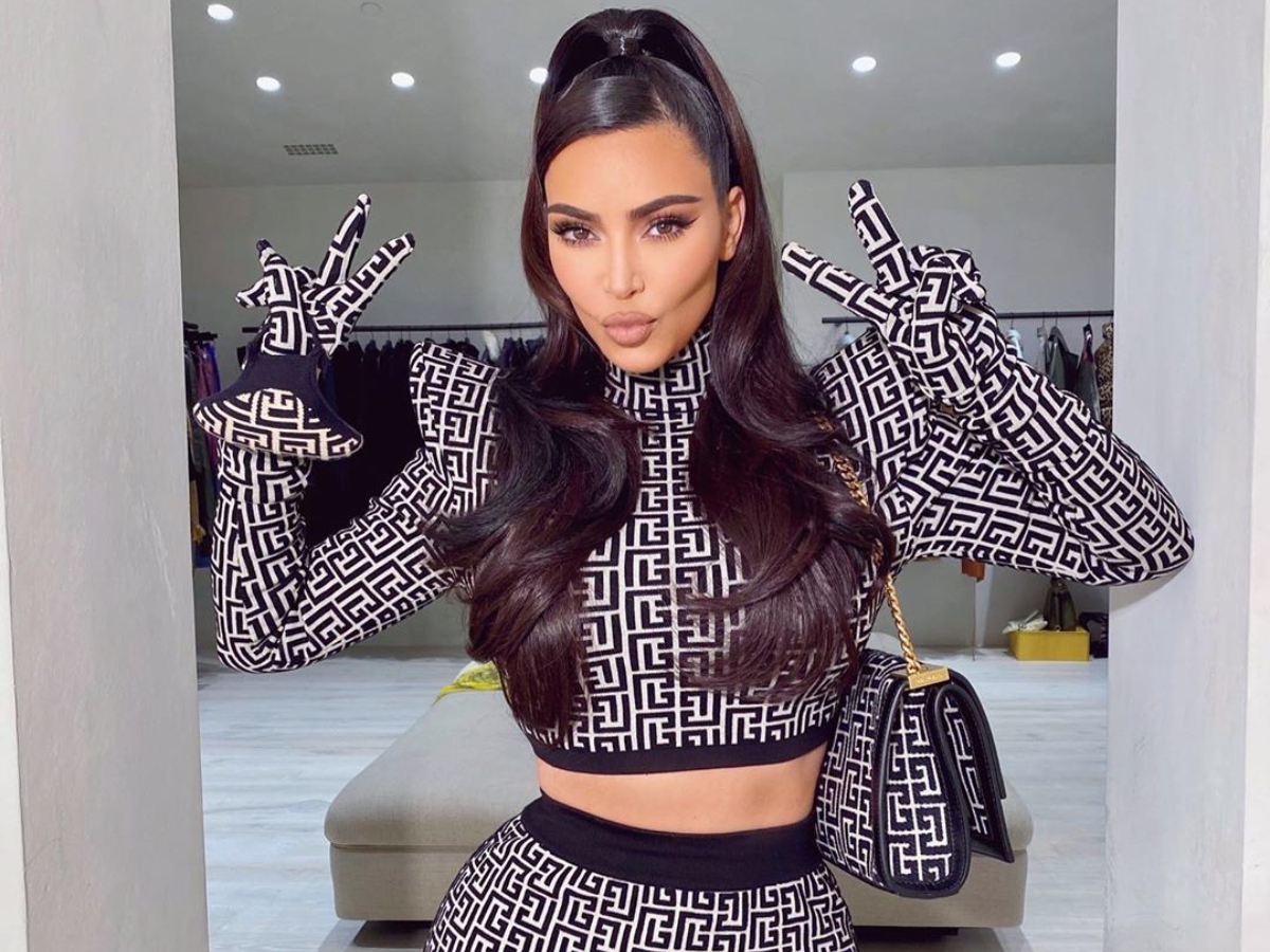 Η Kim Kardashian φοράει πρώτη το ολοκαίνουργιο μοτίβο του οίκου Balmain!