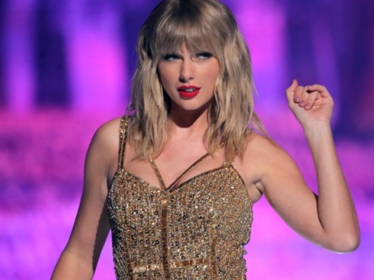 Στα δικαστήρια η Taylor Swift για την επιτυχία της «Shake It Off»!