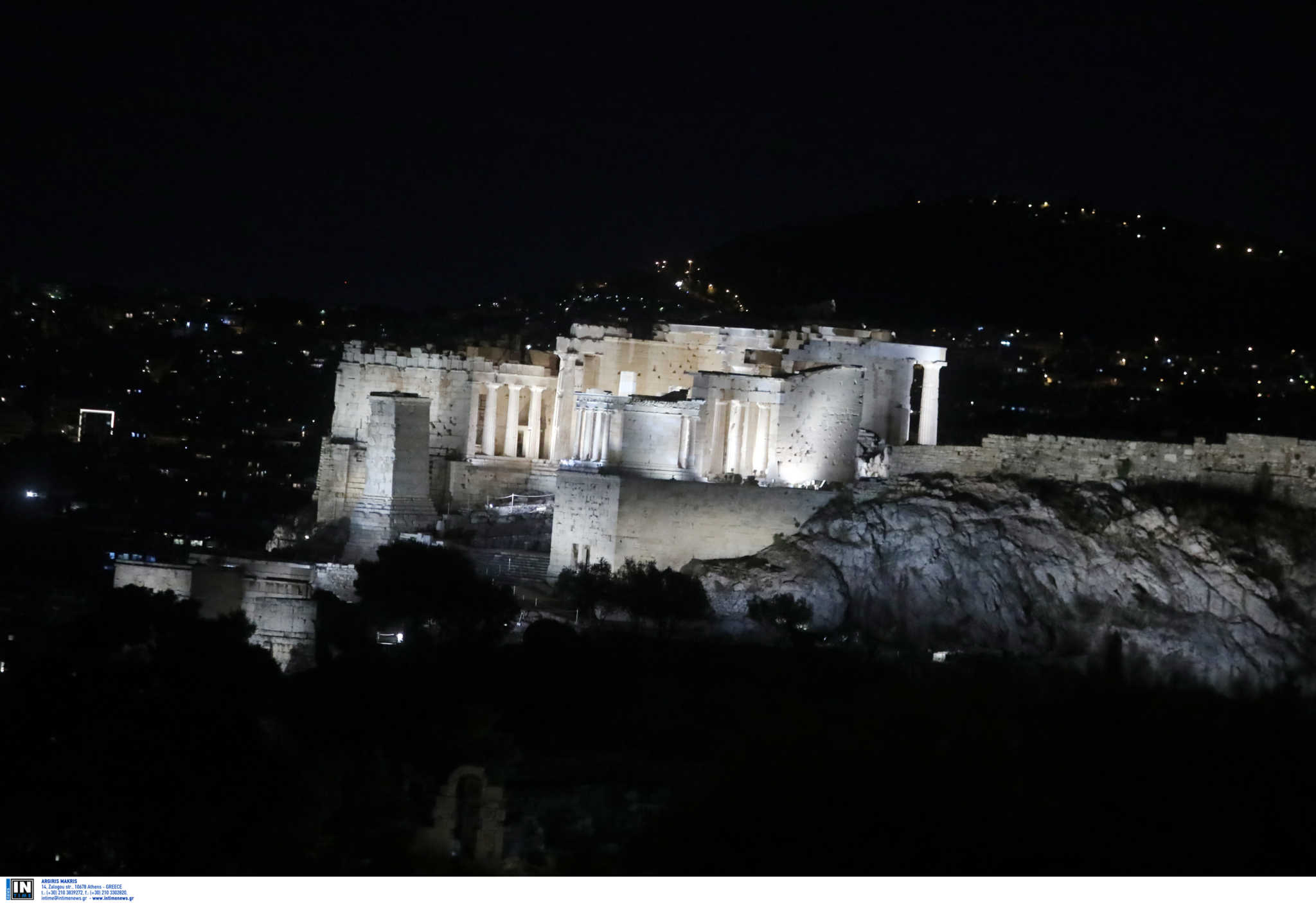 Πιο λαμπερή από ποτέ η Ακρόπολη! Άκρως εντυπωσιακός ο νέος φωτισμός της (pics)